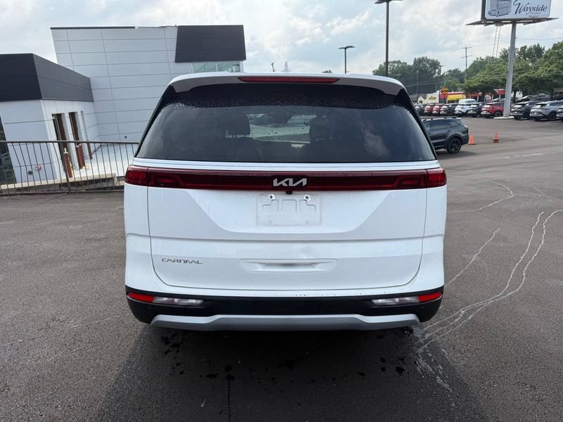 Certified 2023 Kia Carnival EX FWD image 7