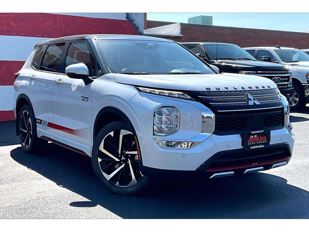 Used 2024 Mitsubishi Outlander Ralliart AWD/4WD image 12