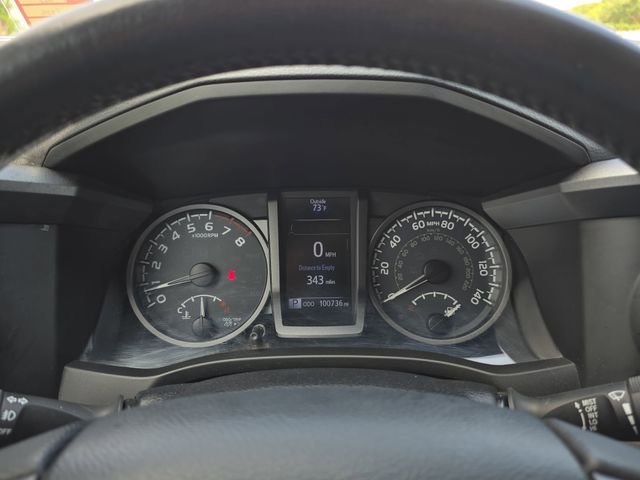 Used 2018 Toyota Tacoma TRD Off-Road image 18