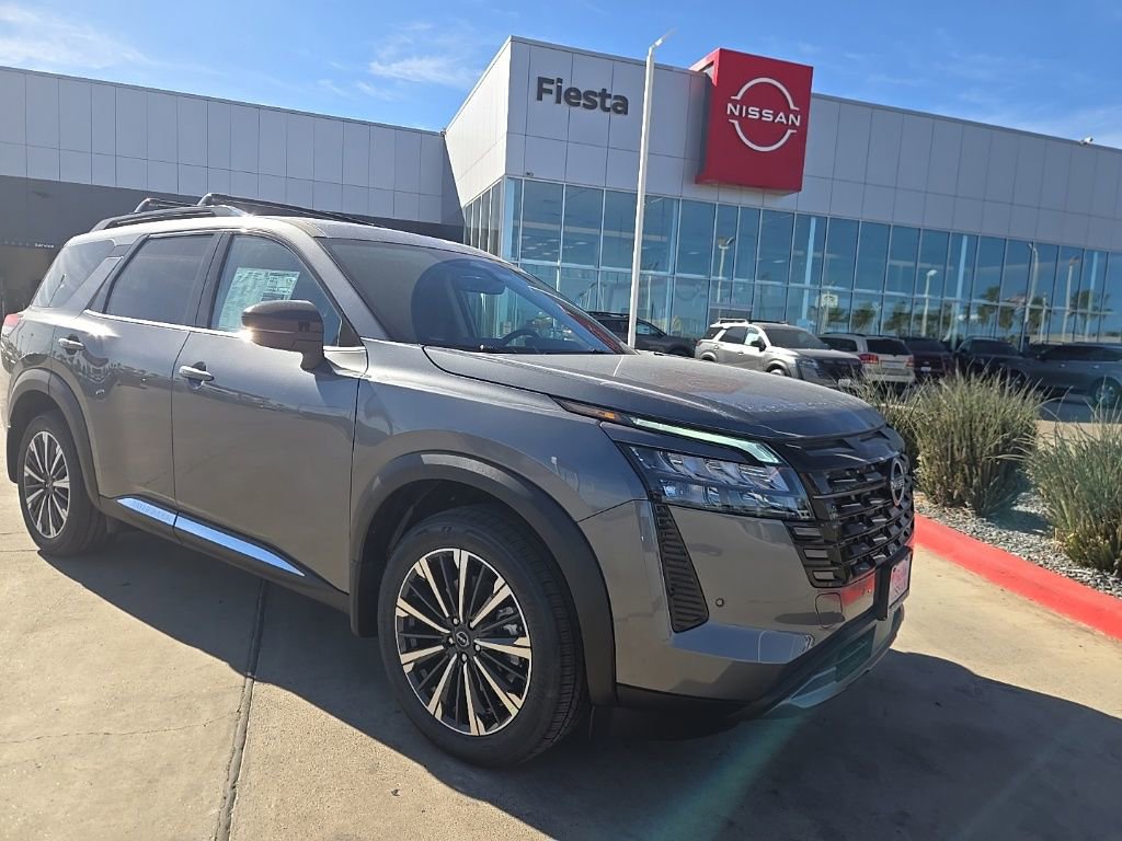 New 2026 Nissan Pathfinder Platinum