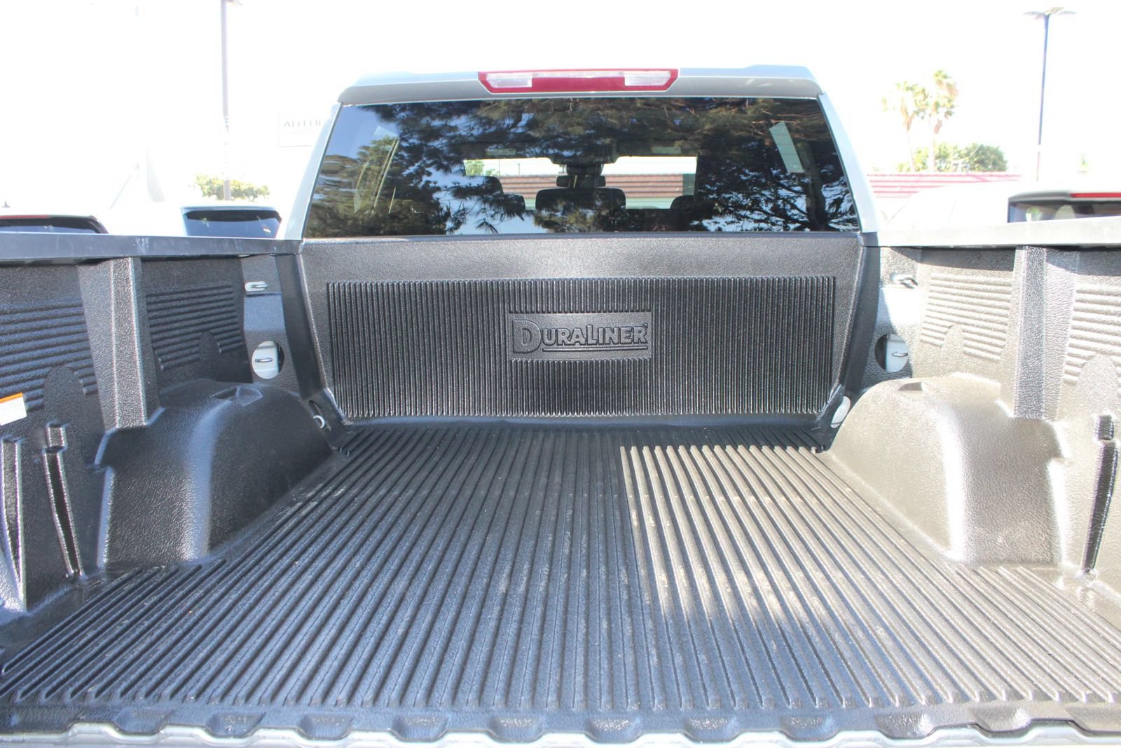 Used 2025 Chevrolet Silverado 1500 LT RWD image 46