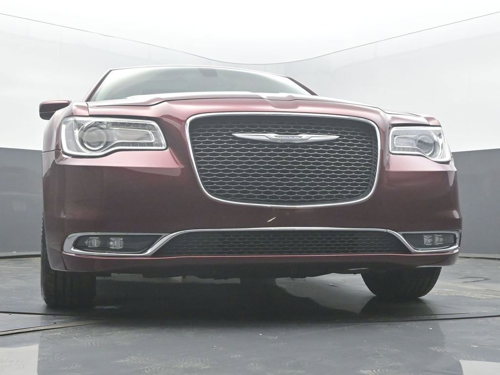 Used 2016 Chrysler 300 Limited image 51