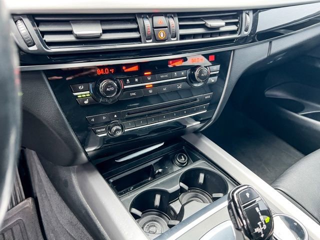 Used 2014 BMW X5 xDrive50i image 17