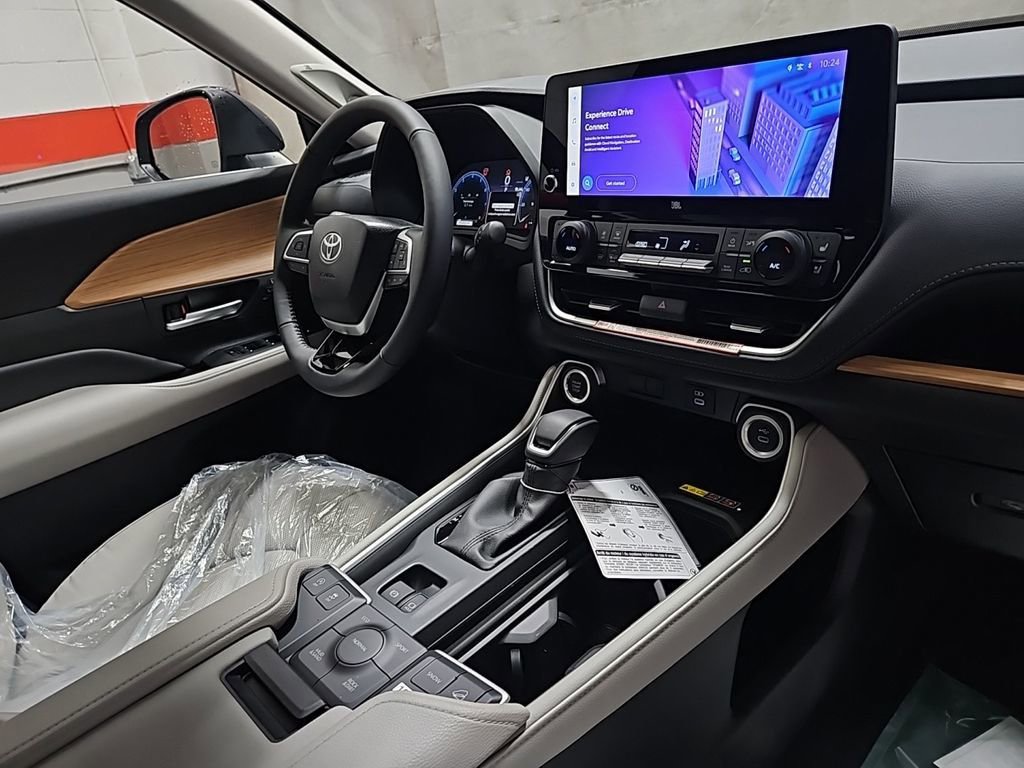 Used 2026 Toyota Grand Highlander Limited image 30