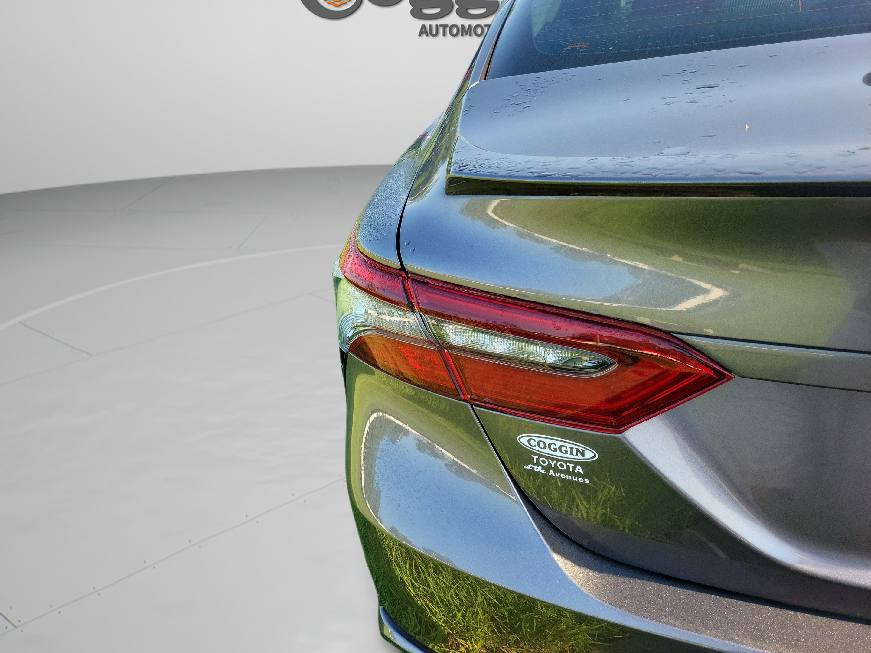 Used 2022 Toyota Camry XSE FWD image 24