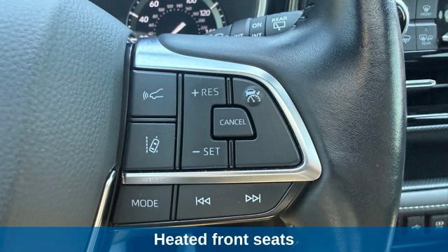Used 2021 Toyota Highlander XSE AWD/4WD image 16