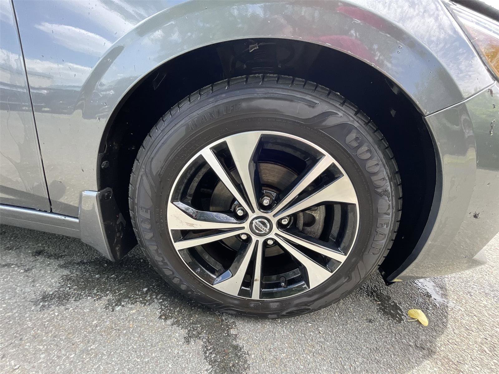 Used 2022 Nissan Sentra SV FWD image 10