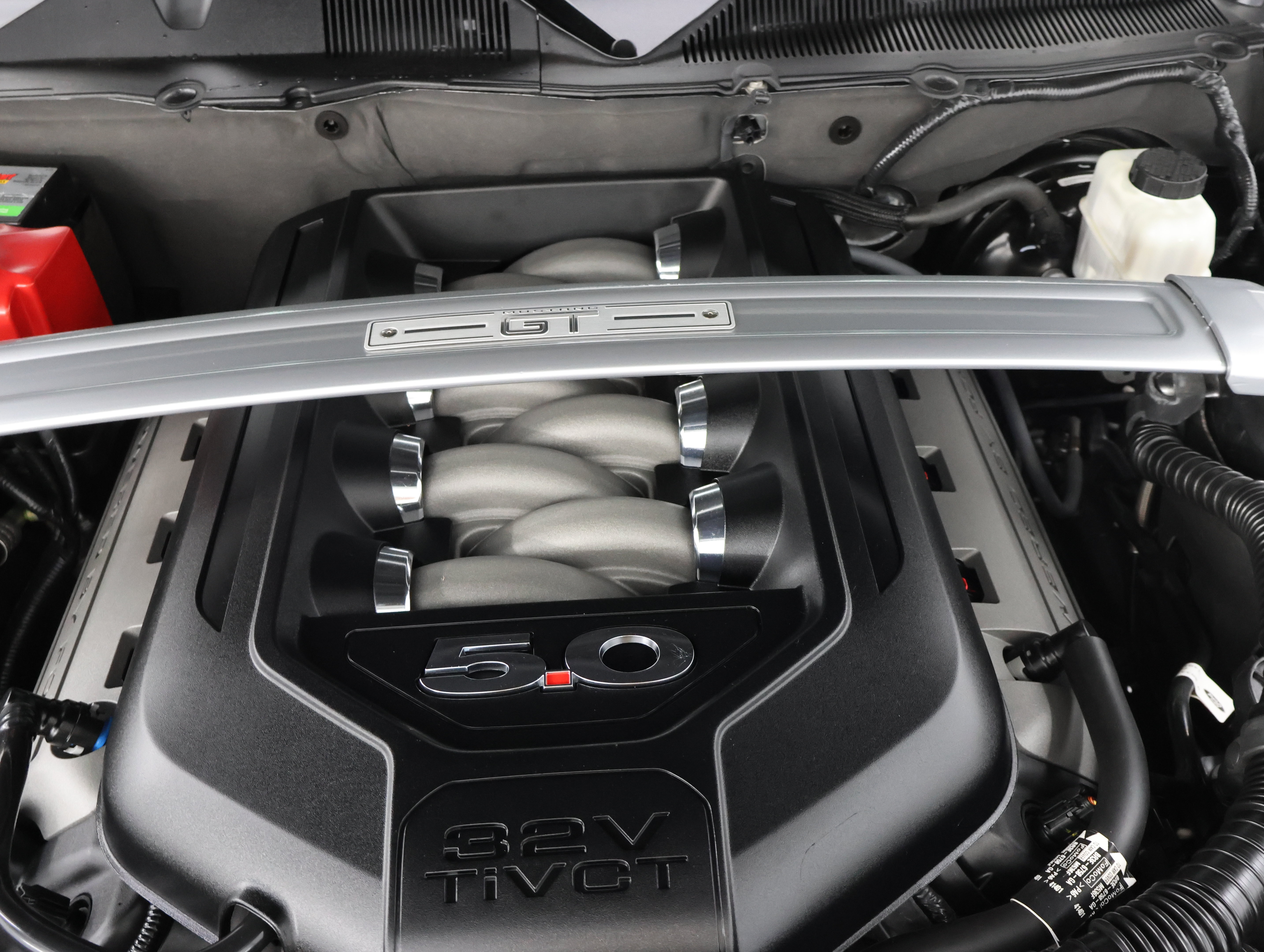 Used 2014 Ford Mustang GT Premium RWD image 20