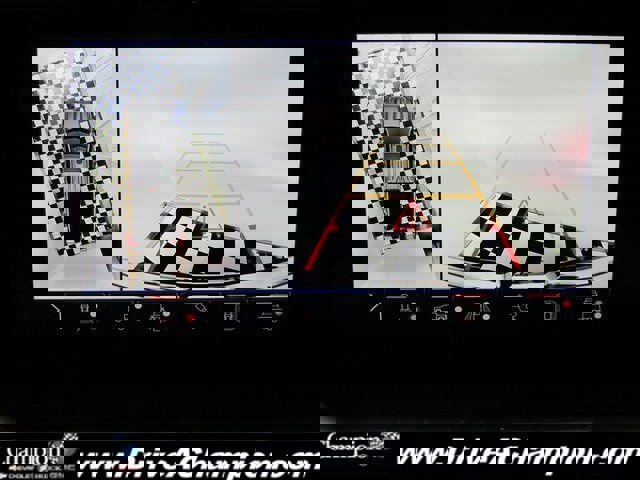 Certified 2025 GMC Sierra 1500 Denali image 10