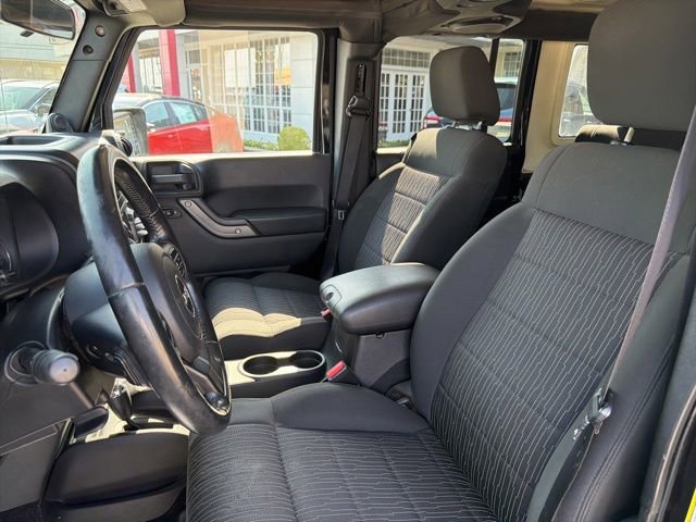 Used 2011 Jeep Wrangler Unlimited Sport AWD/4WD image 9