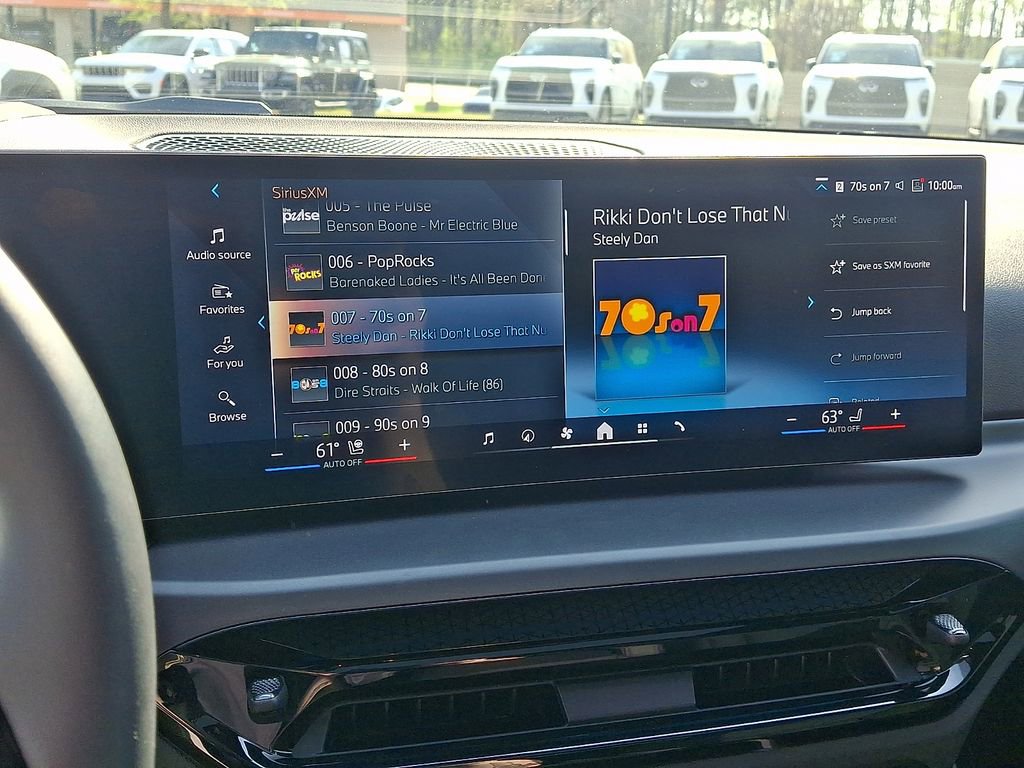 Used 2025 BMW 230i xDrive Coupe image 18