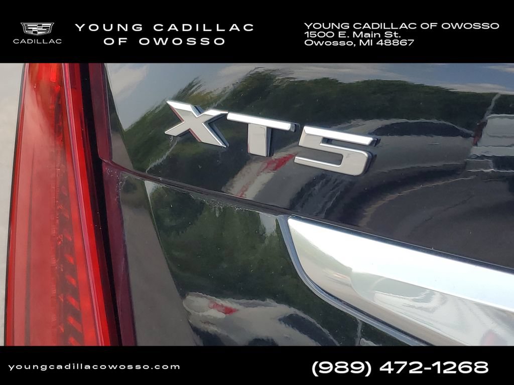 Used 2024 Cadillac XT5 Premium Luxury w/ LPO, Floor Liner Package AWD/4WD image 33