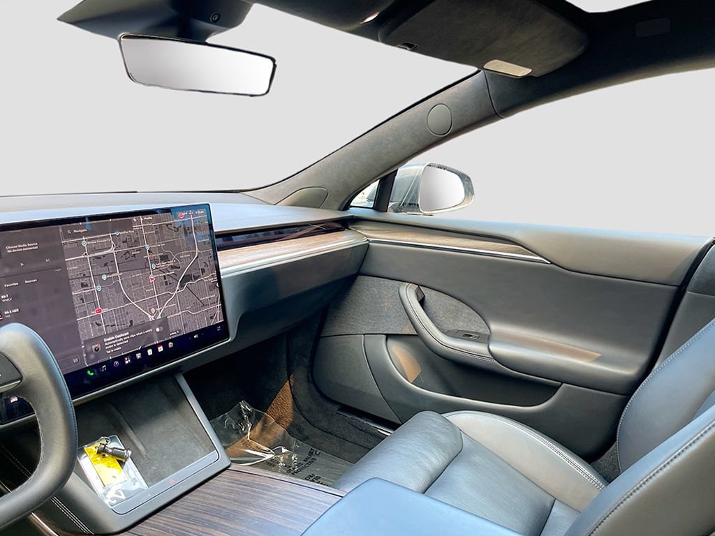 Used 2023 Tesla Model S Standard Range AWD/4WD image 32