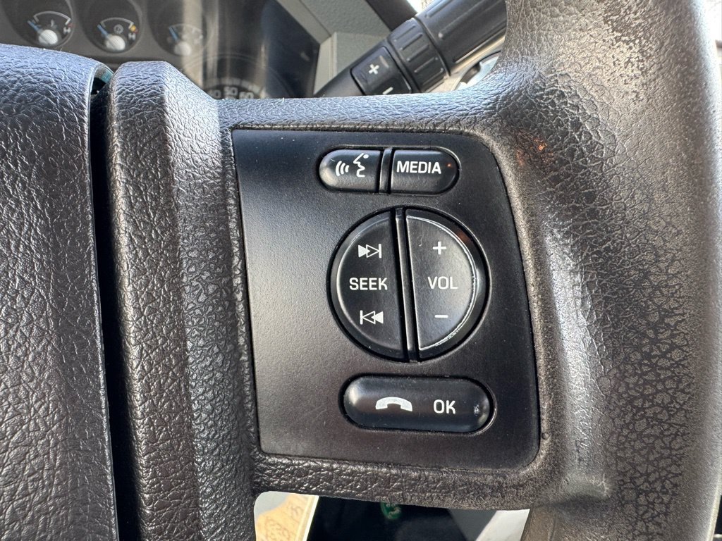 Used 2015 Ford F550 4x4 SuperCab Super Duty image 14