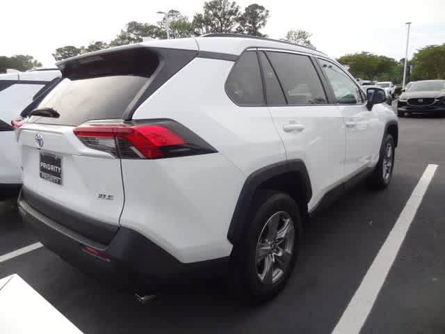 Certified 2024 Toyota RAV4 XLE FWD image 7
