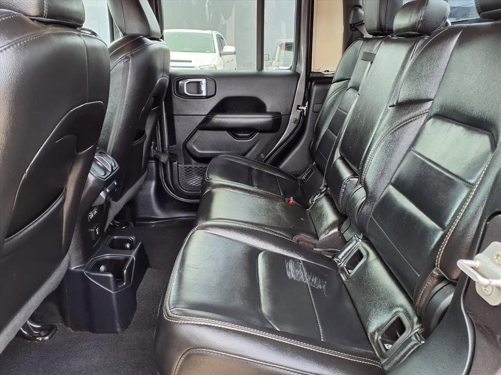 Used 2021 Jeep Gladiator Overland image 8