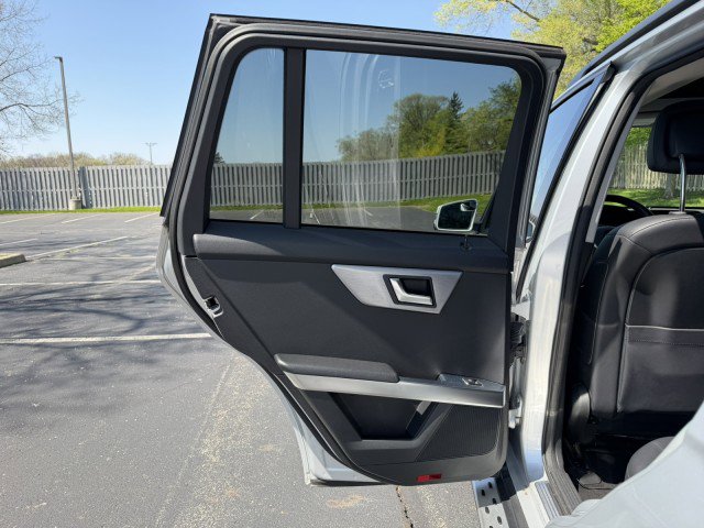 Used 2012 Mercedes-Benz GLK 350 4MATIC image 23