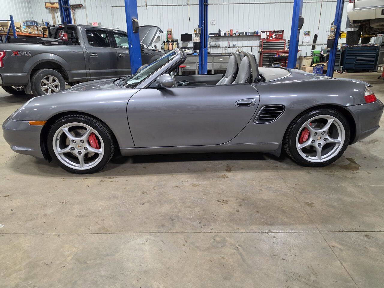 Used 2003 Porsche Boxster S RWD image 10