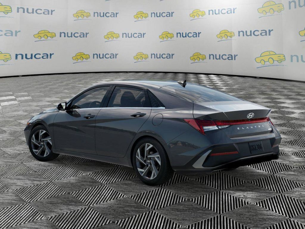 New 2026 Hyundai Elantra Limited FWD image 5
