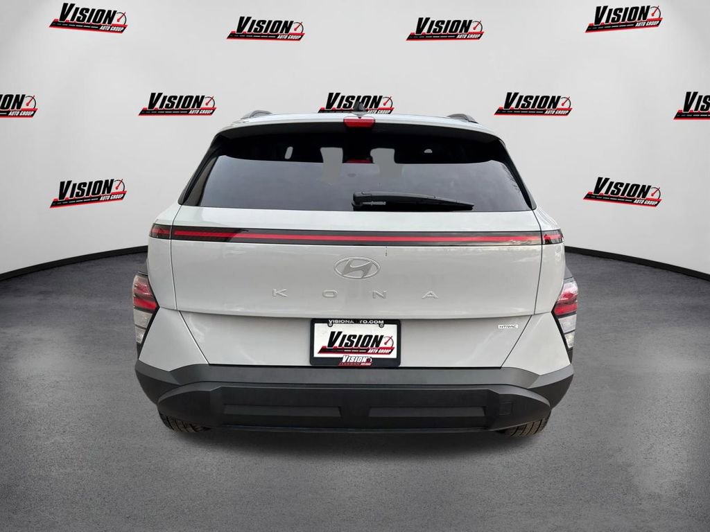 Used 2024 Hyundai Kona SEL w/ Convenience Package image 6