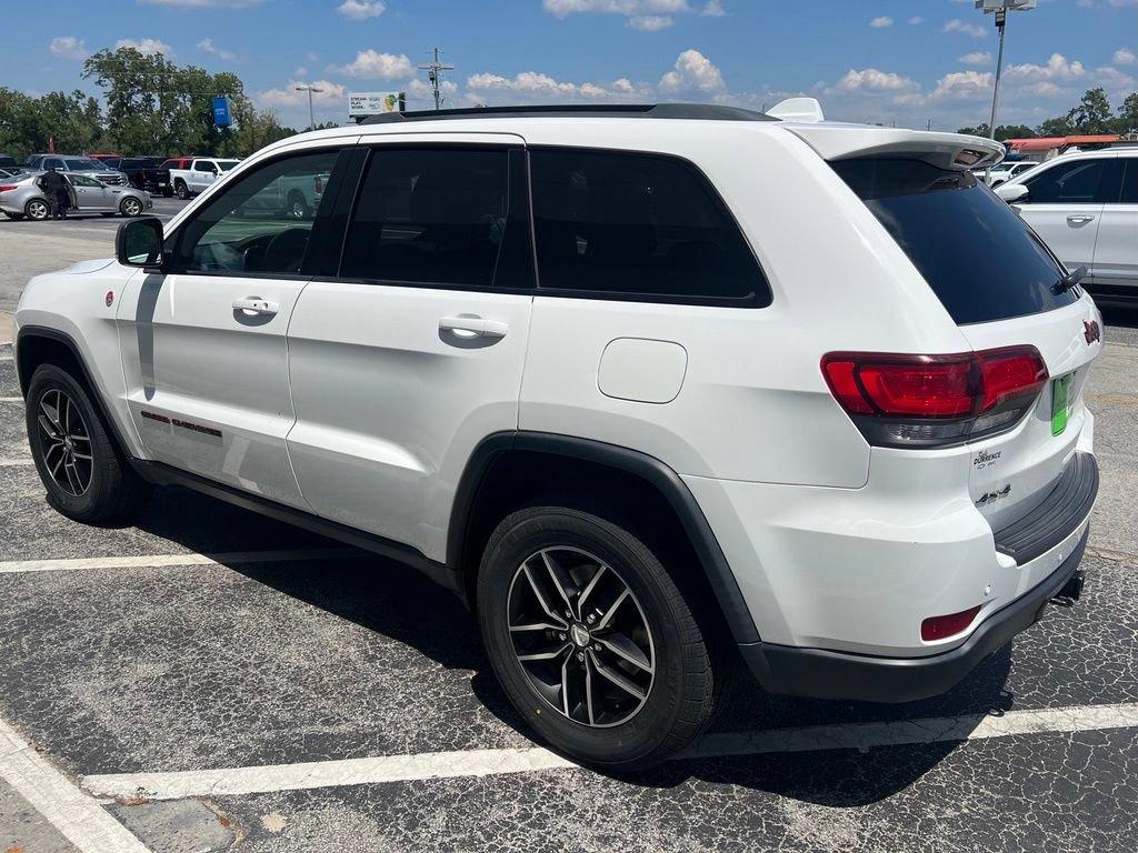 Used 2018 Jeep Grand Cherokee Trailhawk AWD/4WD image 32