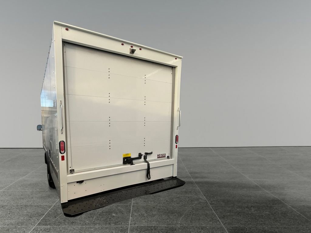New 2026 Ford E-450 and Econoline 450 Super Duty w/ Power Equipment Group RWD image 2