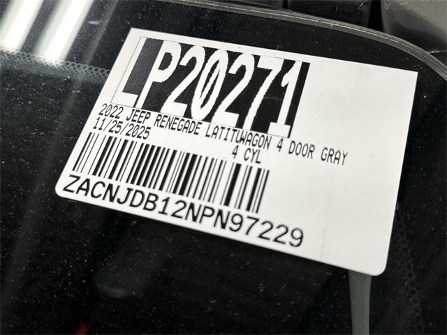 Used 2022 Jeep Renegade Latitude w/ Sun/Sound Group image 31