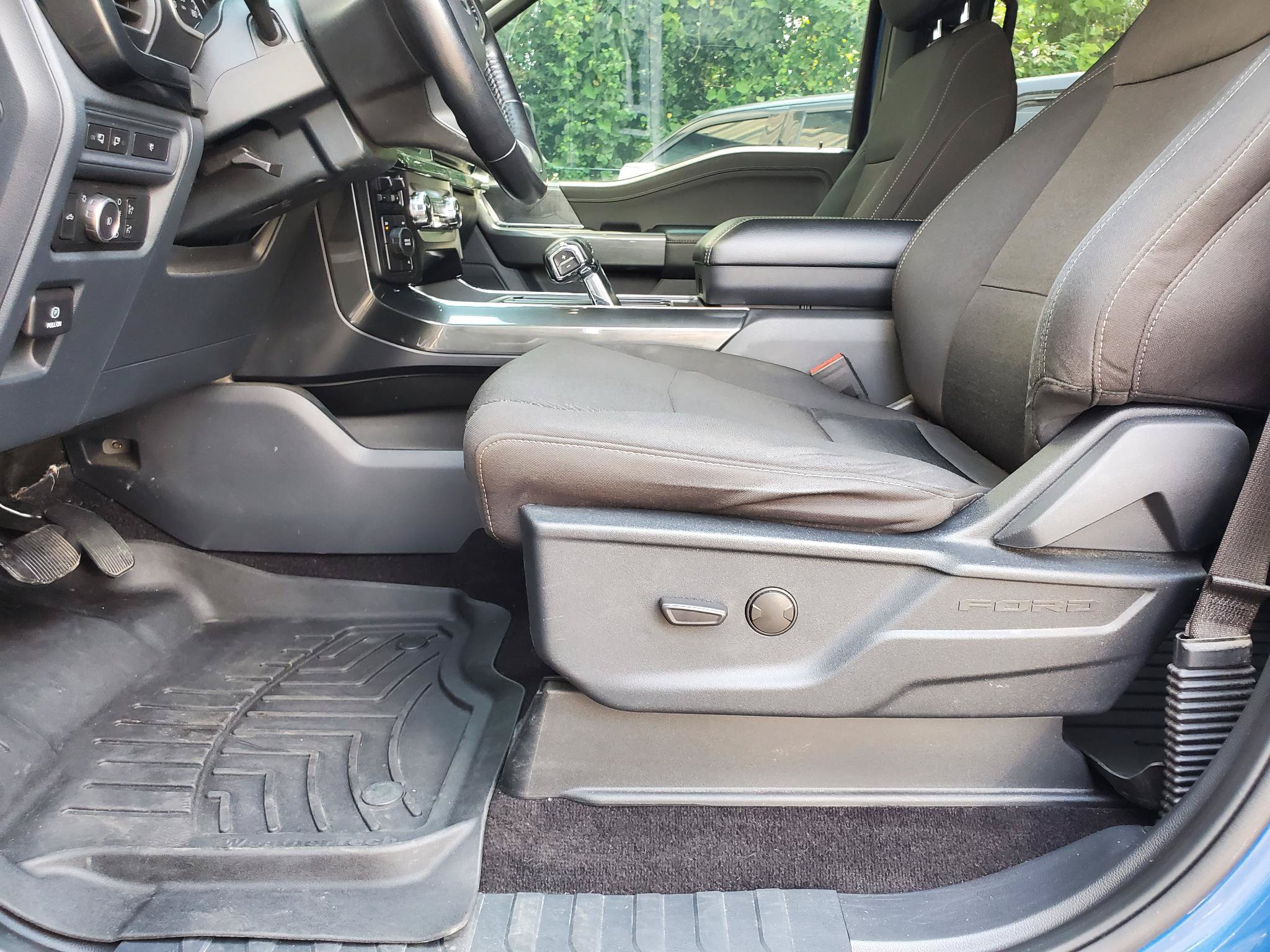 Used 2022 Ford F150 XLT w/ Equipment Group 301A Mid AWD/4WD image 20