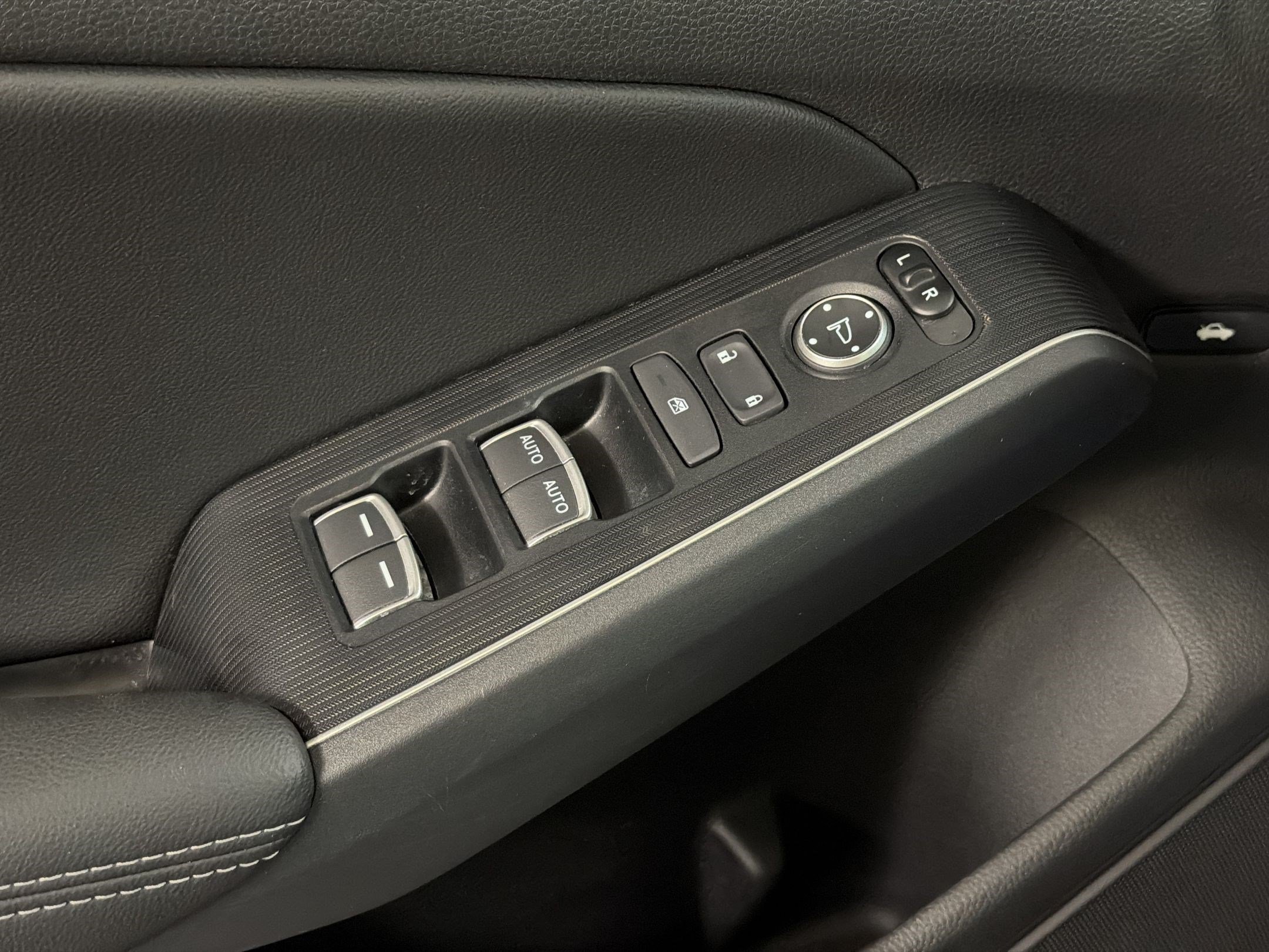 Certified 2022 Honda Civic Touring image 25