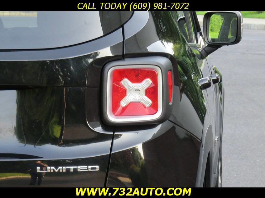 Used 2015 Jeep Renegade Limited w/ Trailer Tow Group AWD/4WD image 16