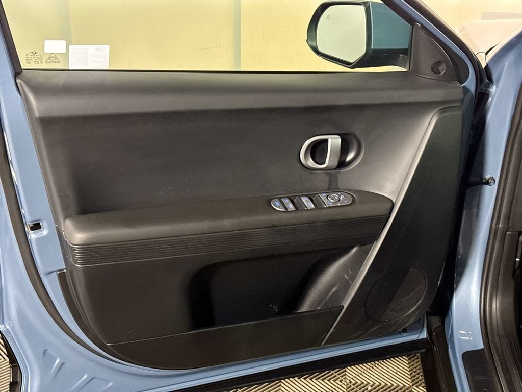 Used 2024 Hyundai Ioniq 5 SEL AWD/4WD image 10