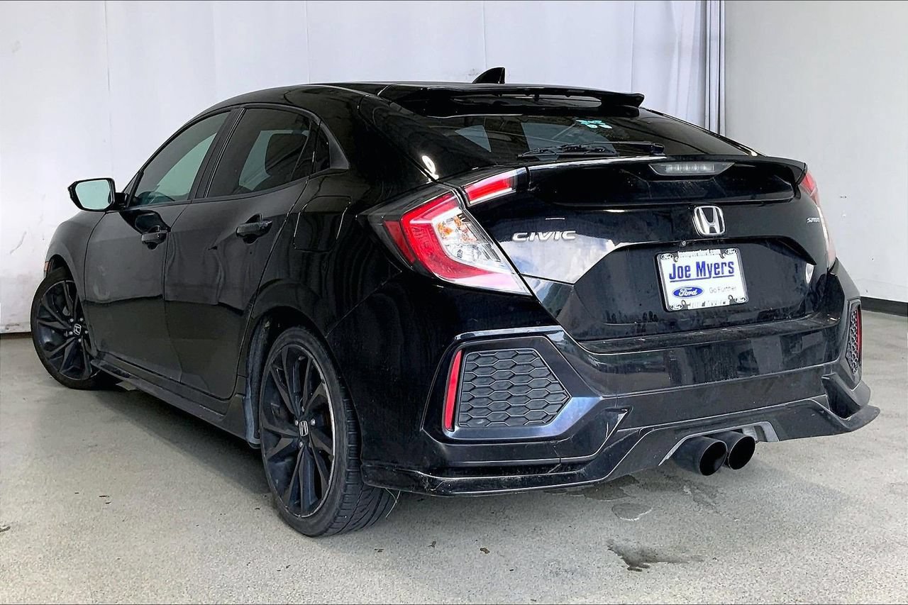 Used 2018 Honda Civic Sport image 5