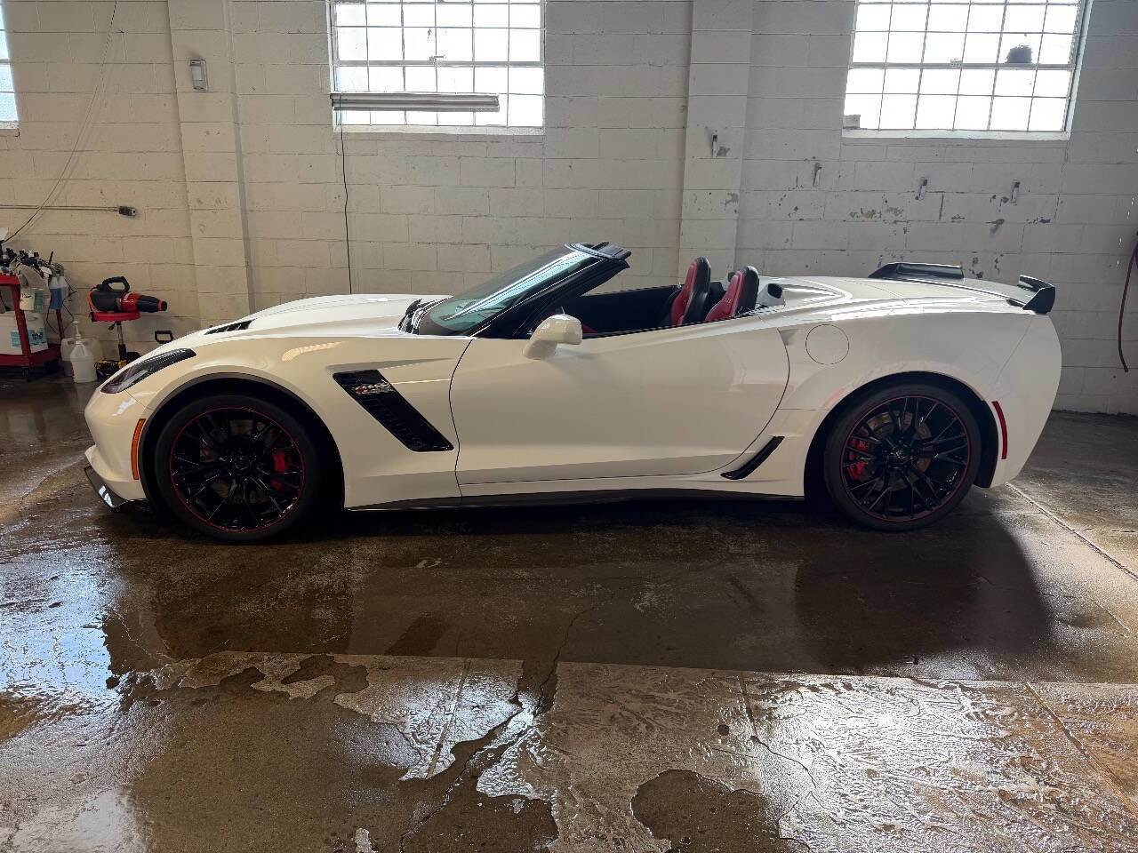 Used 2019 Chevrolet Corvette Z06 image 3