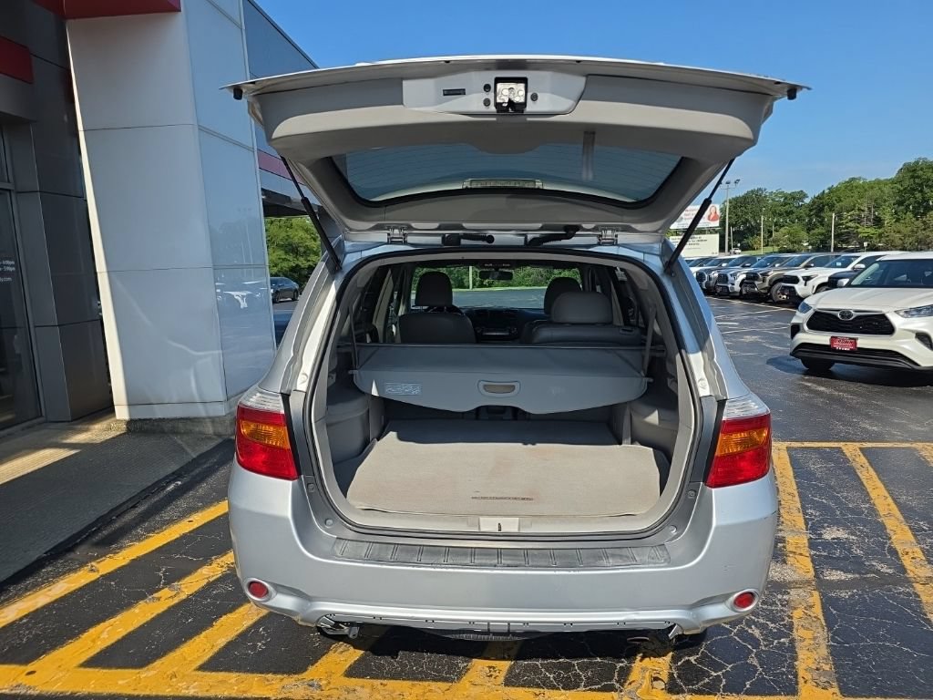 Used 2010 Toyota Highlander SE AWD/4WD image 6