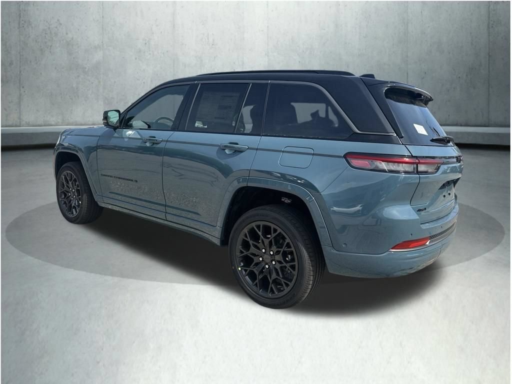 New 2026 Jeep Grand Cherokee Summit w/ Obsidian Package AWD/4WD image 6