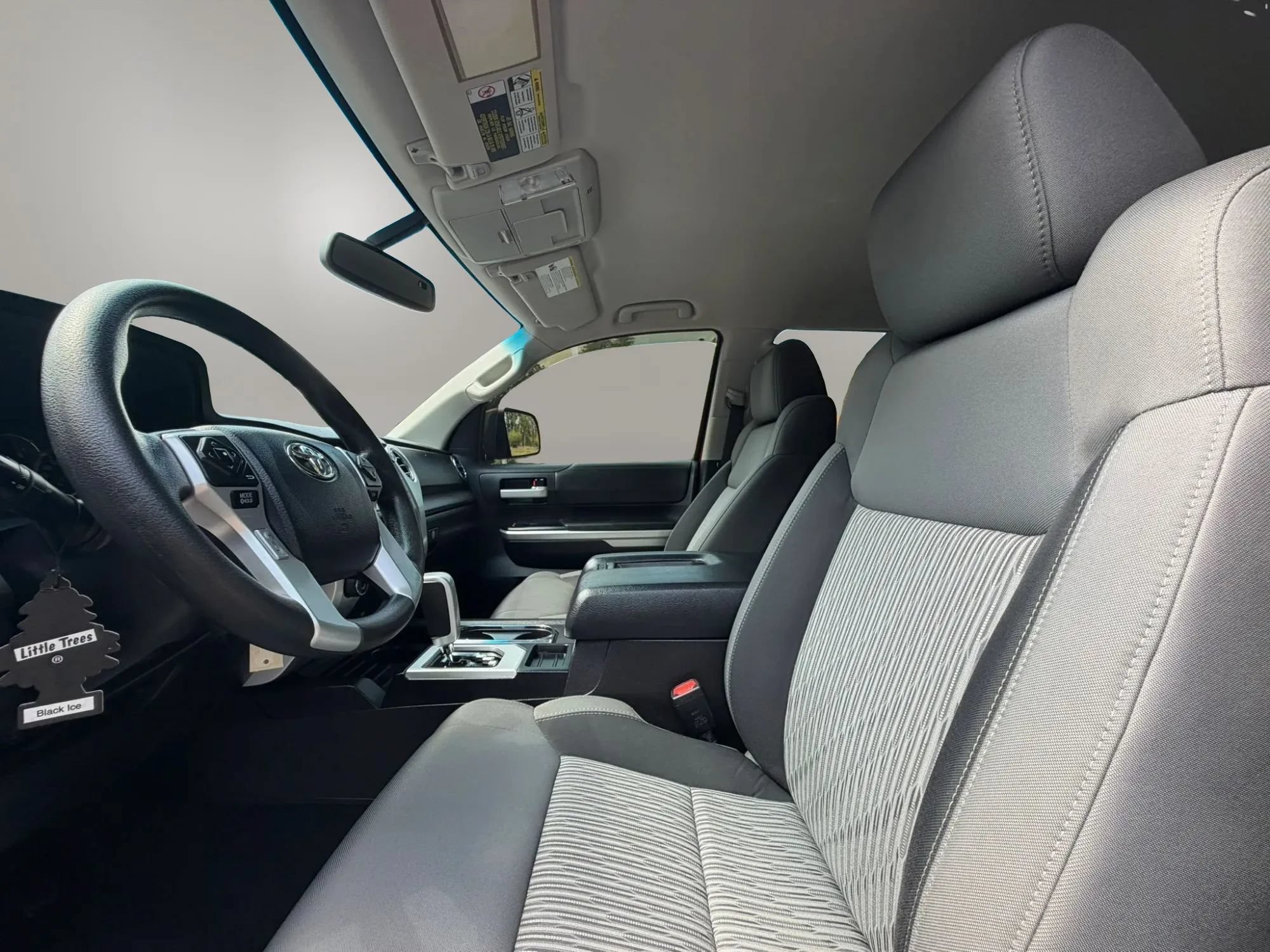 Used 2016 Toyota Tundra SR5 w/ TRD Off Road Package AWD/4WD image 10