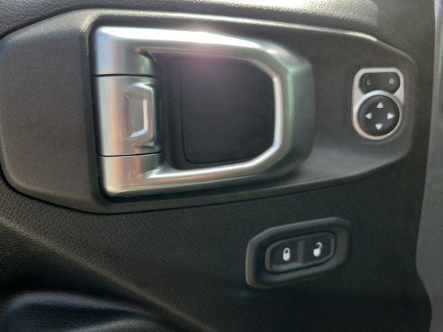 Used 2021 Jeep Gladiator Sport AWD/4WD image 22