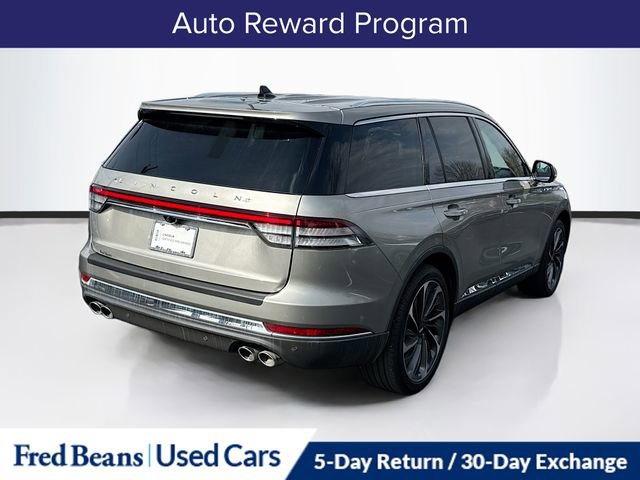 Used 2023 Lincoln Aviator Reserve w/ Equipment Group 201A image 8