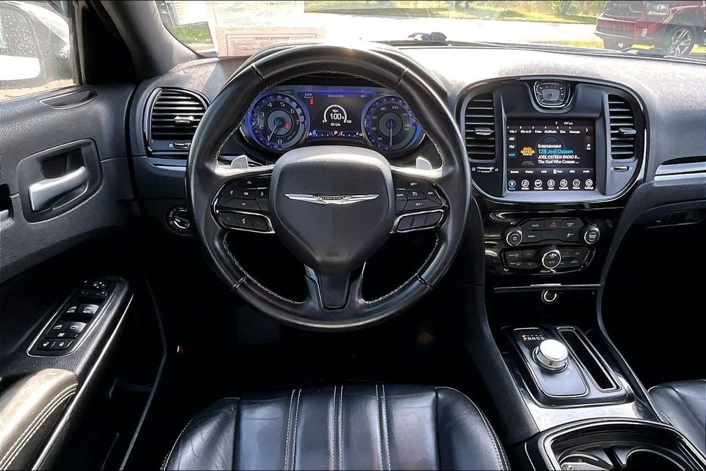 Used 2017 Chrysler 300 S AWD/4WD image 5