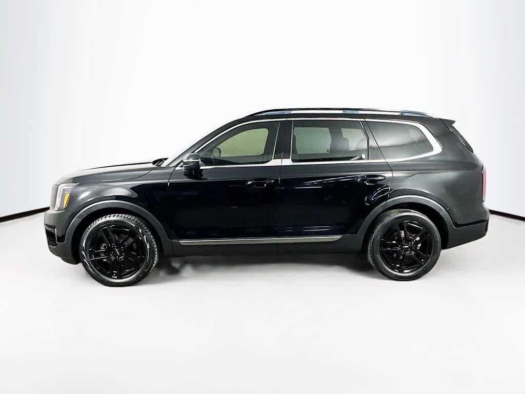 Used 2023 Kia Telluride EX X-Line AWD/4WD image 3