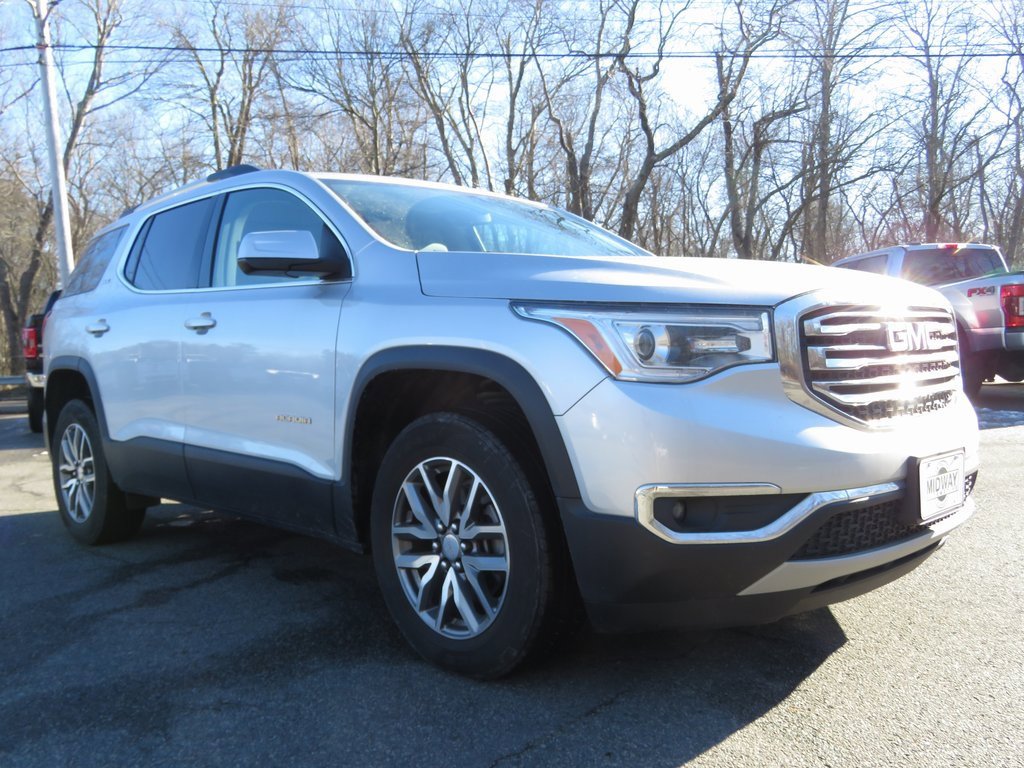 Used 2019 GMC Acadia SLE image 3