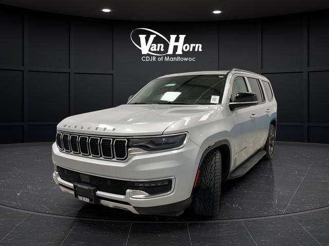 Used 2023 Jeep Wagoneer Series III w/ Preferred Equipment Group AWD/4WD image 7