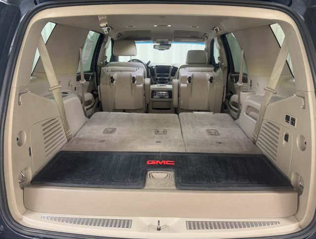 Used 2017 GMC Yukon Denali AWD/4WD image 40