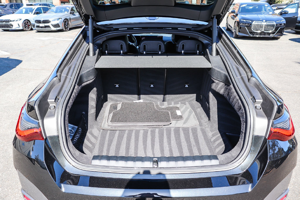 Certified 2023 BMW i4 eDrive40 w/ M Sport Package RWD image 24