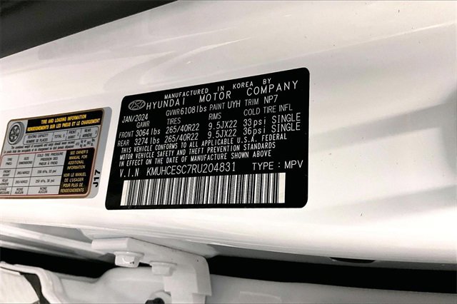 Used 2024 Genesis GV80 3.5T w/ Prestige Package image 38