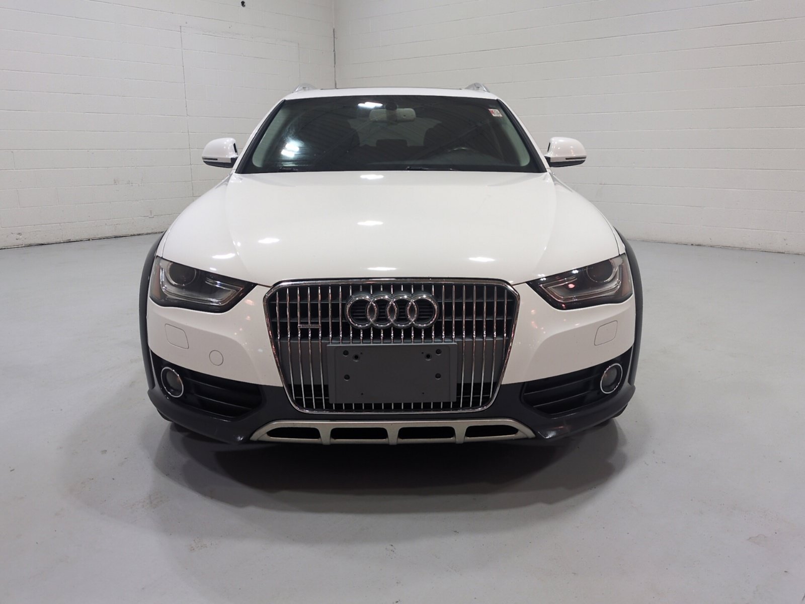 Used 2014 Audi A4 Premium Plus AWD/4WD image 9