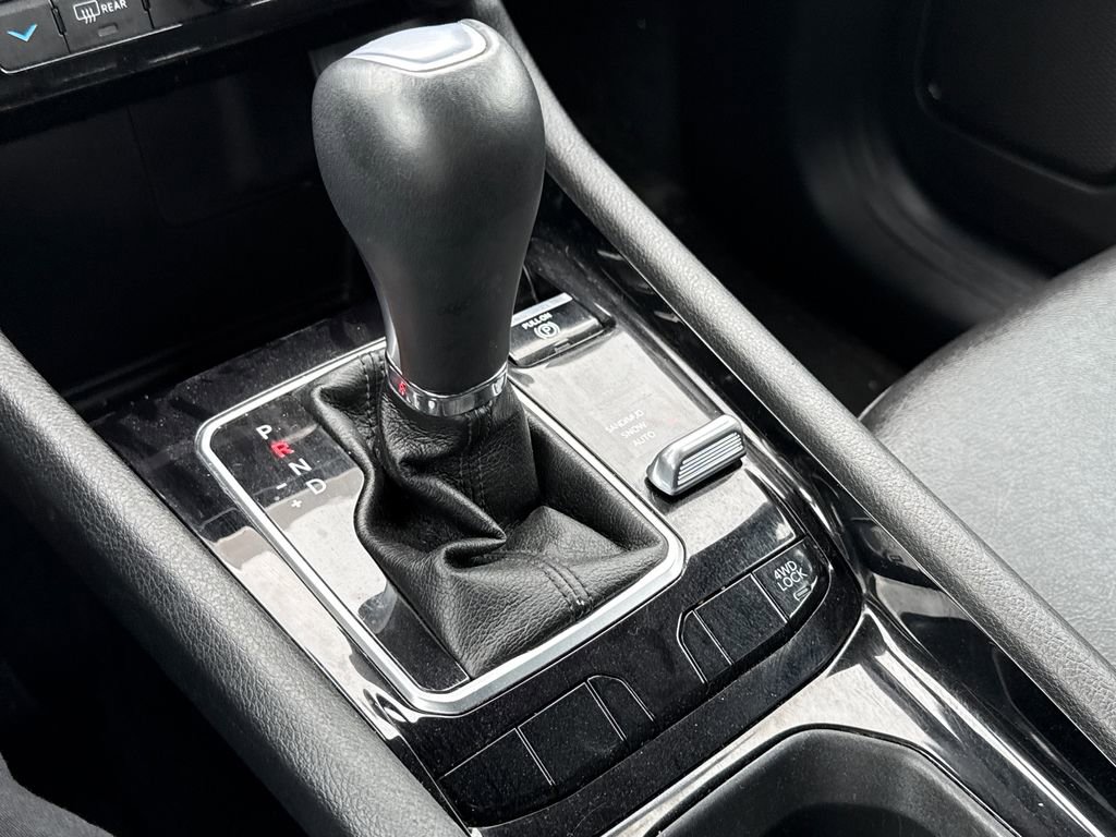 Used 2024 Jeep Compass Latitude w/ Altitude Special Edition image 24