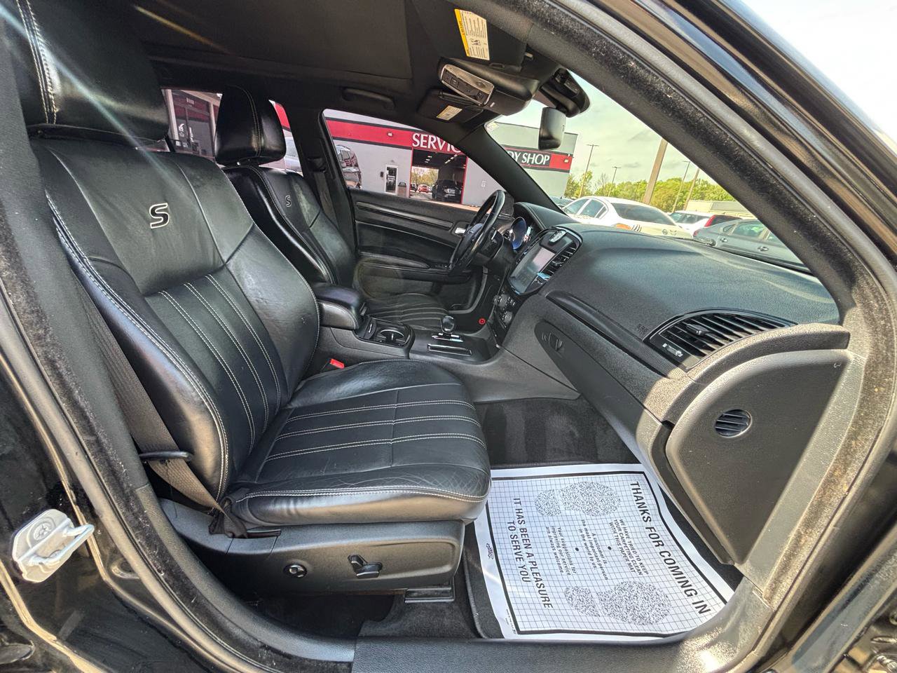 Used 2014 Chrysler 300 S image 10