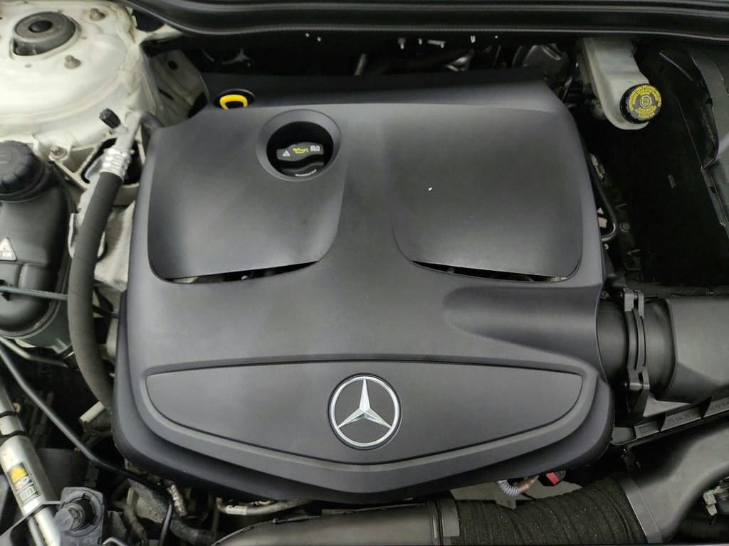 Used 2015 Mercedes-Benz GLA 250 4MATIC image 39