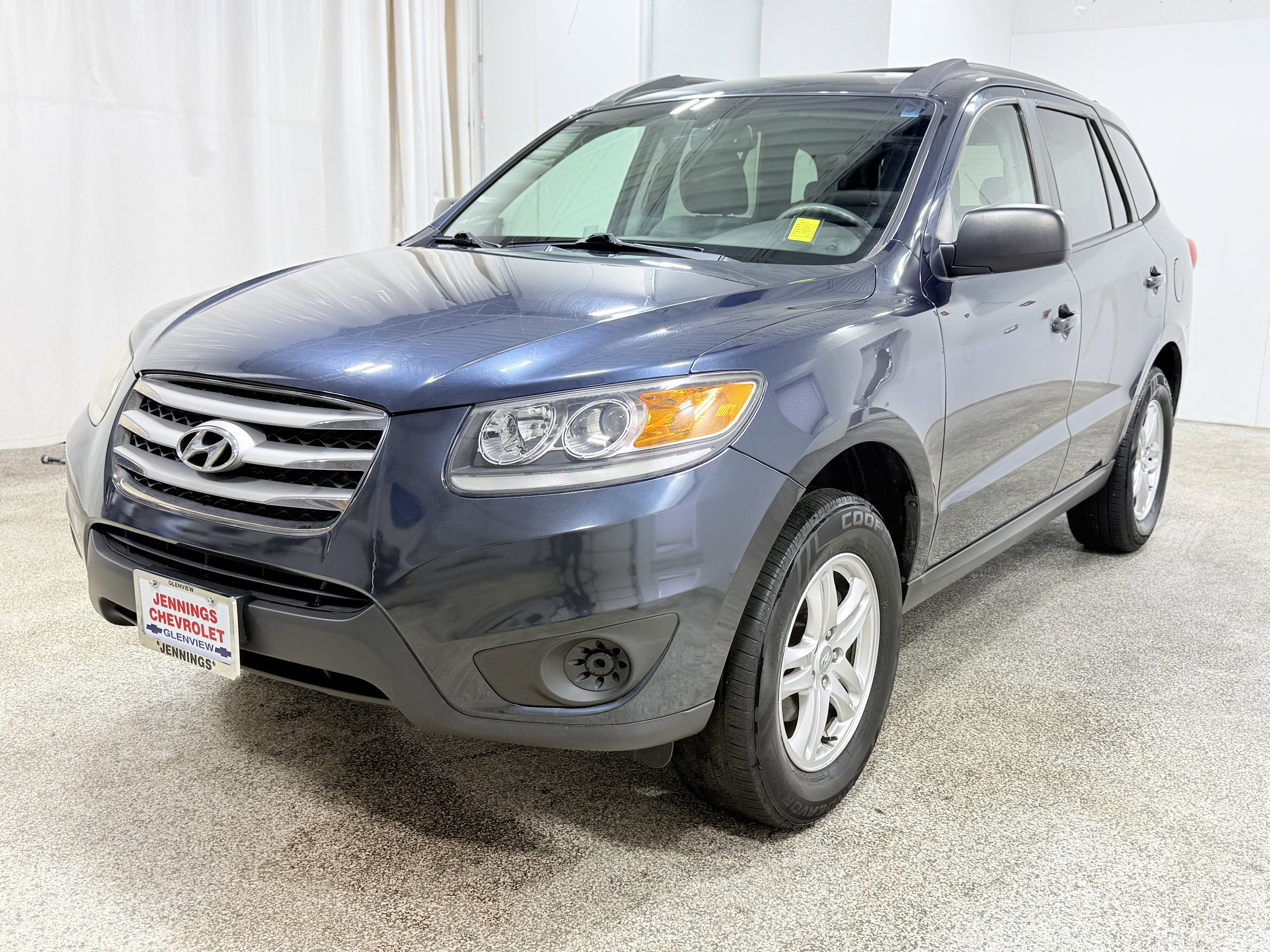 Used 2012 Hyundai Santa Fe GLS image 3